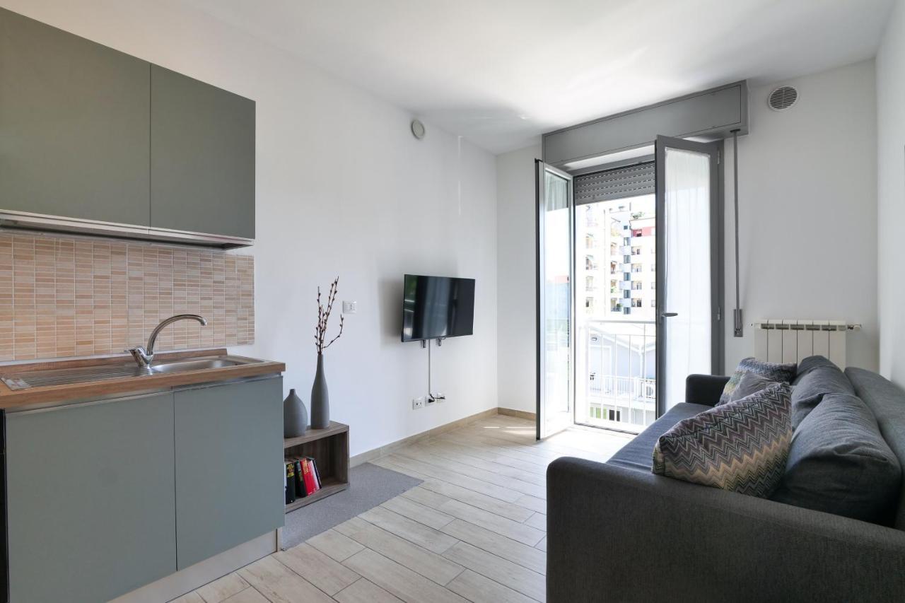 Primopiano - Bonomi Lejlighed Milano Eksteriør billede