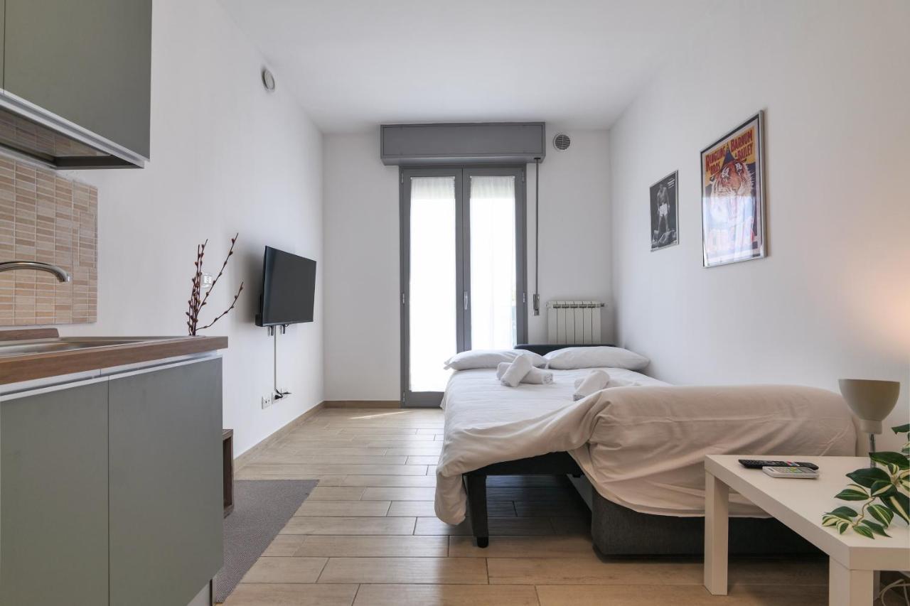 Primopiano - Bonomi Lejlighed Milano Eksteriør billede